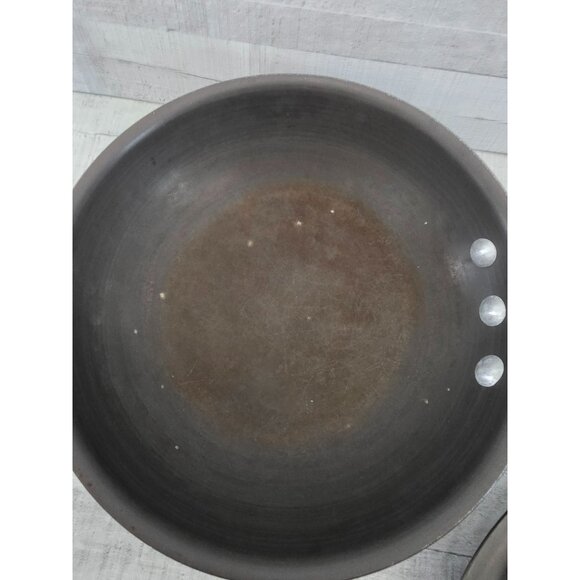 Calphalon D1609 2 qt With Lid Non-Stick Hard-Anodized Aluminum - Picture 6 of 8